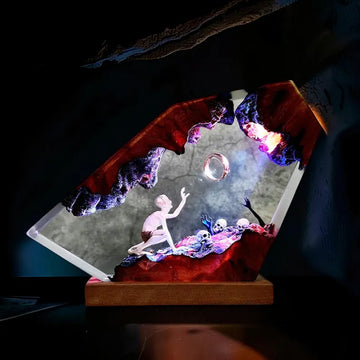 Fantasy Ring Resin Lamp